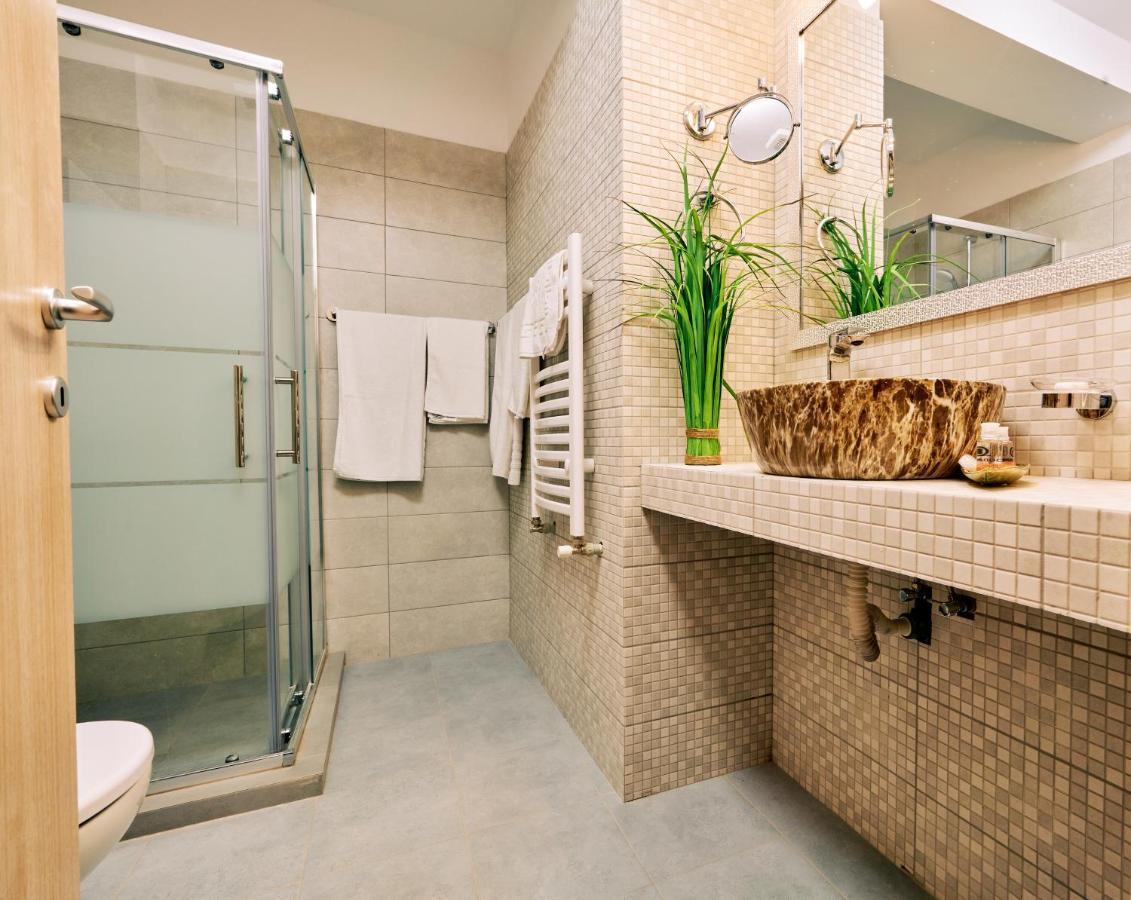 Apartment Povesti La Mare Mamaia